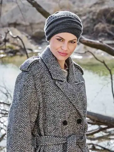 KNITTED HAT - Aira Grey