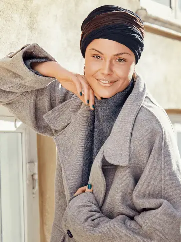 ZOYA TURBAN - BLACK STORIES